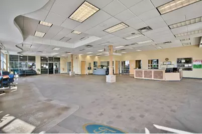 [Address not provided], Chicago, IL 60659 - Photo 9