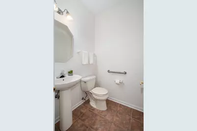 215 Wildflower Lane, La Grange, IL 60525 - Photo 17