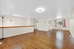 120 Indiana St, Park Forest, IL 60466 - Photo 5