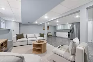 1708 White Pl, Downers Grove, IL 60516 - Photo 29