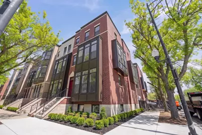3249 S Calumet Avenue, Chicago, IL 60616 - Photo 1
