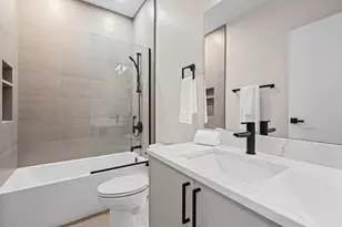 3249 S Calumet Ave, Chicago, IL 60616 - Photo 23