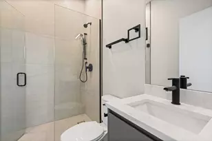 3249 S Calumet Ave, Chicago, IL 60616 - Photo 21