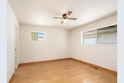 1261 Balmoral Avenue, Calumet City, IL 60409 - Photo 9