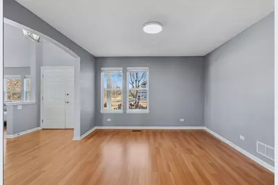 1480 Tudor Drive, Mundelein, IL 60060 - Photo 5