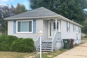 406 S Jackson St, Gardner, IL 60424 - Photo 1
