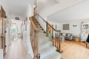 560 Renee Ct, Geneva, IL 60134 - Photo 3