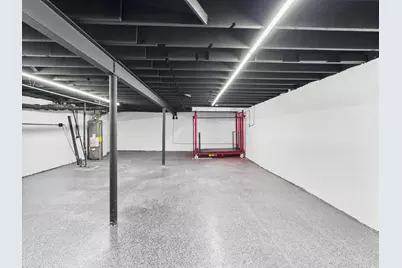 8113 N Milwaukee Avenue, Niles, IL 60714 - Photo 5