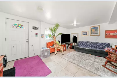 142 W Swann Street, Chicago, IL 60609 - Photo 17