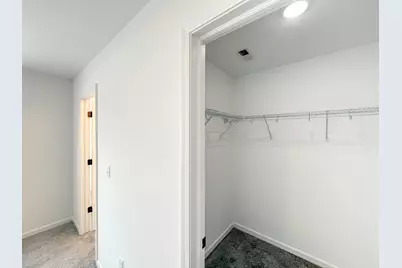 94 W Crabapple Avenue, Cortland, IL 60112 - Photo 25