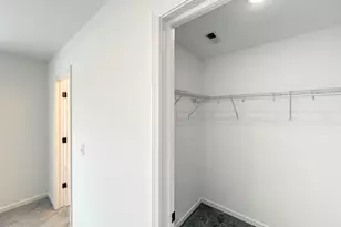 94 W Crabapple Ave, Cortland, IL 60112 - Photo 25