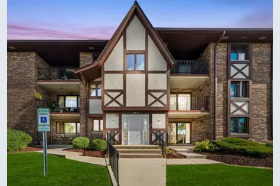 10512 Ridge Cove Drive #11C, Chicago Ridge, IL 60415 - Photo 1