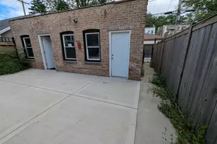 [Address not provided], Chicago, IL 60618 - Photo 17