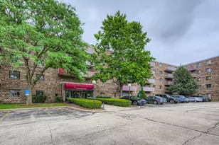 1463 Mercury Dr, Schaumburg, IL 60193 - Photo 1