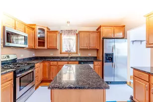 [Address not provided], Chicago, IL 60629 - Photo 15