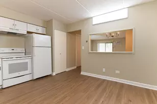 953 N Rohlwing Rd, Addison, IL 60101 - Photo 9