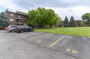 953 N Rohlwing Rd, Addison, IL 60101 - Photo 3