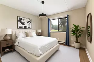 953 N Rohlwing Rd, Addison, IL 60101 - Photo 7