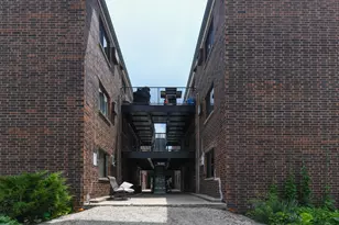 953 N Rohlwing Rd, Addison, IL 60101 - Photo 23