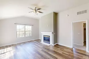 615 Erin Dr, Champaign, IL 61822 - Photo 5