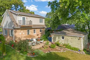 1115 N Main St, Wheaton, IL 60187 - Photo 25