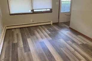 1604 Kirk Ln, Champaign, IL 61821 - Photo 3