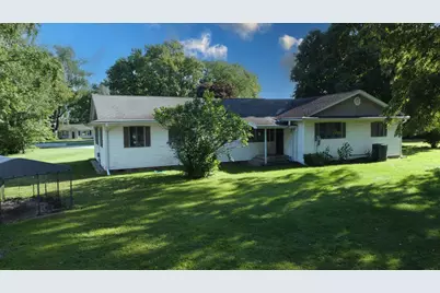 911 E Locust Street, Watseka, IL 60970 - Photo 3