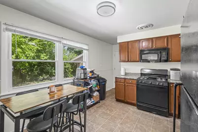 415 W Holly Court, Glenwood, IL 60425 - Photo 5