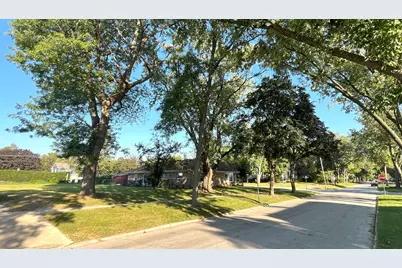 306 S Grant Street, Westmont, IL 60559 - Photo 9