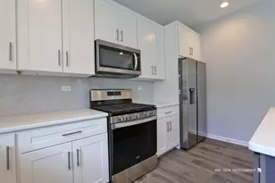 10718 Hunt Club Rd, Richmond, IL 60071 - Photo 9