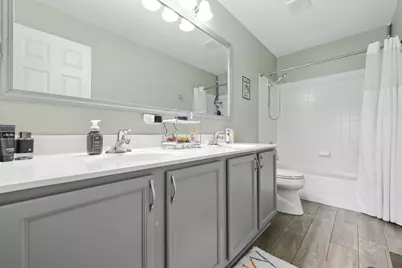 26 N Berkshire Lane, Round Lake, IL 60073 - Photo 27