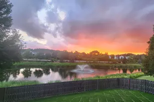 26 N Berkshire Ln, Round Lake, IL 60073 - Photo 3