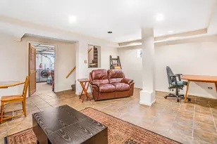 8129 Lake St, River Forest, IL 60305 - Photo 19