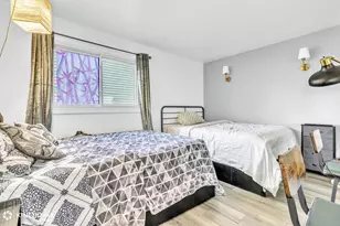 439 N Fairfield Ave, Lombard, IL 60148 - Photo 13