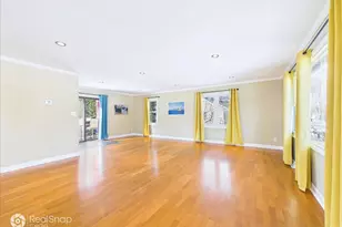 38 Lippincott Rd, Fox Lake, IL 60020 - Photo 3