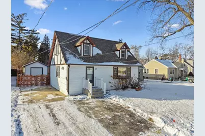 38 Lippincott Road, Fox Lake, IL 60020 - Photo 1