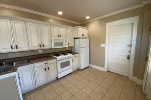 123 N Gilbert St, Danville, IL 61832 - Photo 5