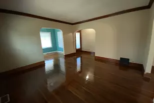 123 N Gilbert St, Danville, IL 61832 - Photo 3