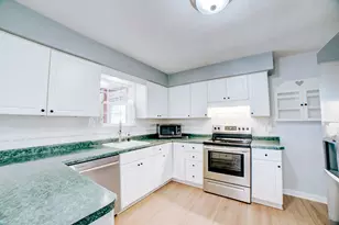 204 Kellerhal Dr, Cissna Park, IL 60924 - Photo 19