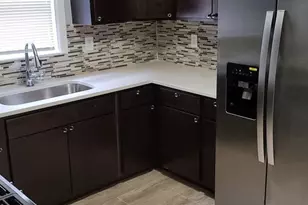 10434 S State St, Chicago, IL 60628 - Photo 3