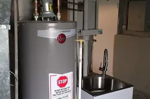 10434 S State St, Chicago, IL 60628 - Photo 11