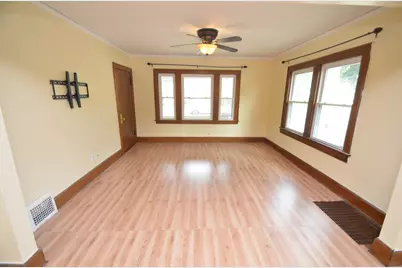 923 17th Street, Rockford, IL 61104 - Photo 9