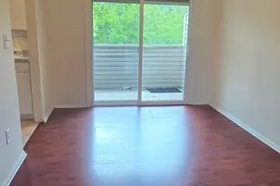 2001 S Mattis Ave, Champaign, IL 61821 - Photo 3