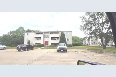 2001 S Mattis Avenue #E, Champaign, IL 61821 - Photo 1