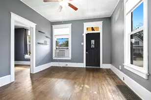 603 W Oakland Ave, Bloomington, IL 61701 - Photo 5