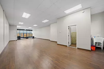 2140 W Cermak Road, Chicago, IL 60608 - Photo 23