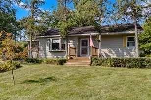 7254 Fair Elms Ave, Burr Ridge, IL 60527 - Photo 3