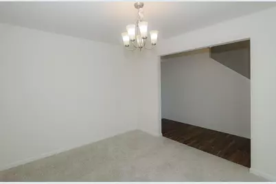 508 Endicott Road, South Elgin, IL 60177 - Photo 3