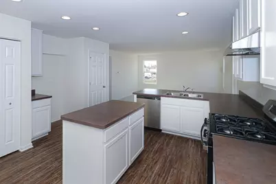 508 Endicott Road, South Elgin, IL 60177 - Photo 7