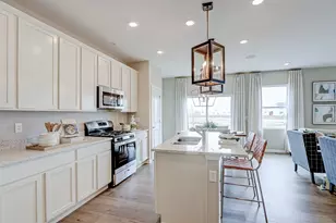 424 Collingwood Rd, South Elgin, IL 60177 - Photo 15